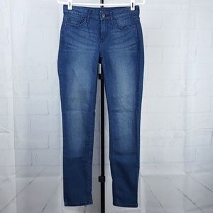 Calvin Klein Womens 4X30 Blue Low Rise Skinny Jean